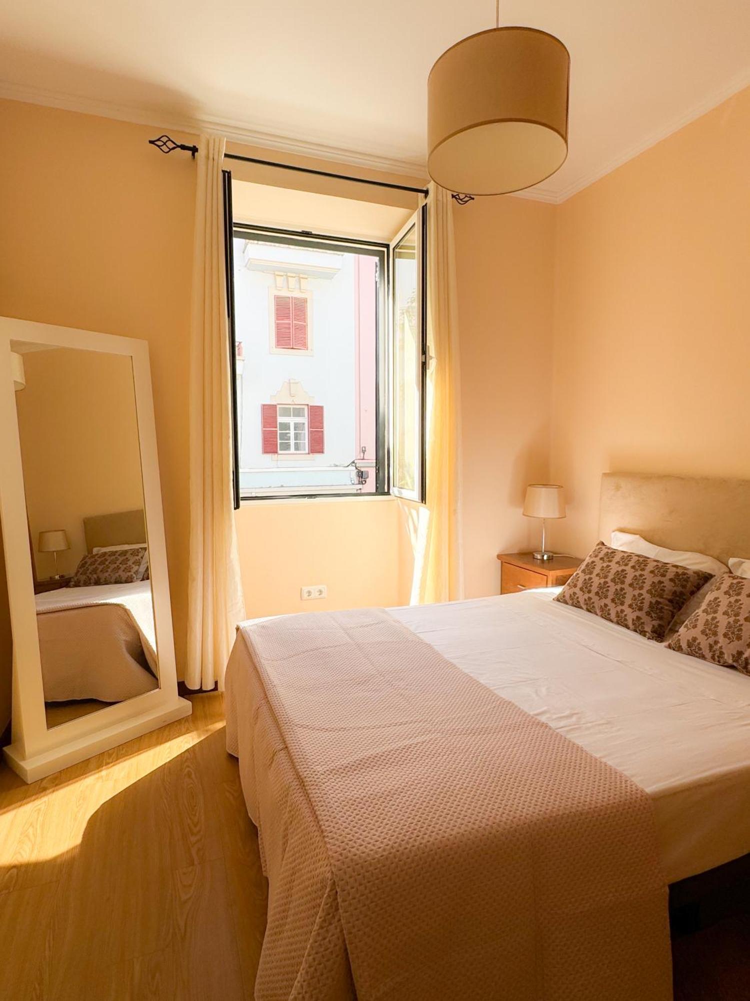 Hostel Monaco Funchal  Exteriör bild