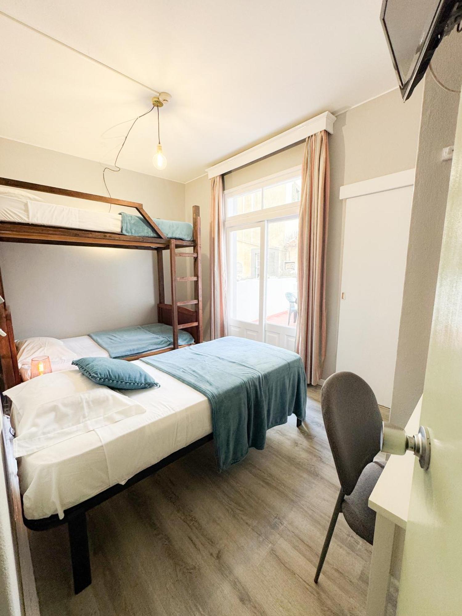 Hostel Monaco Funchal  Exteriör bild