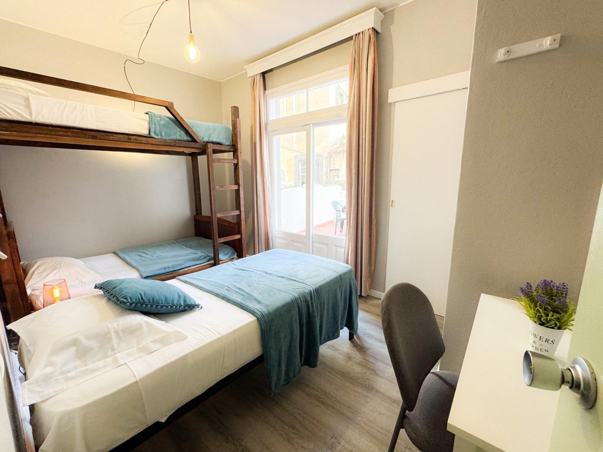 Hostel Monaco Funchal  Exteriör bild